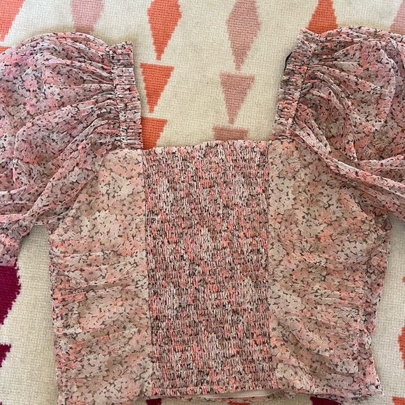 NWT Mesh Floral Crop Top - Picture 5 of 6